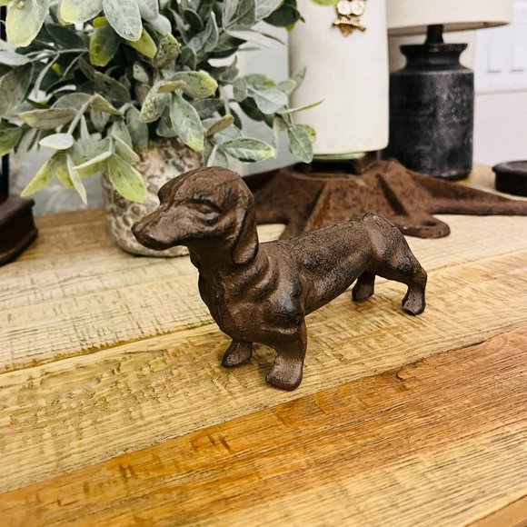 Vintage Other - VTG cast iron dachshund dog